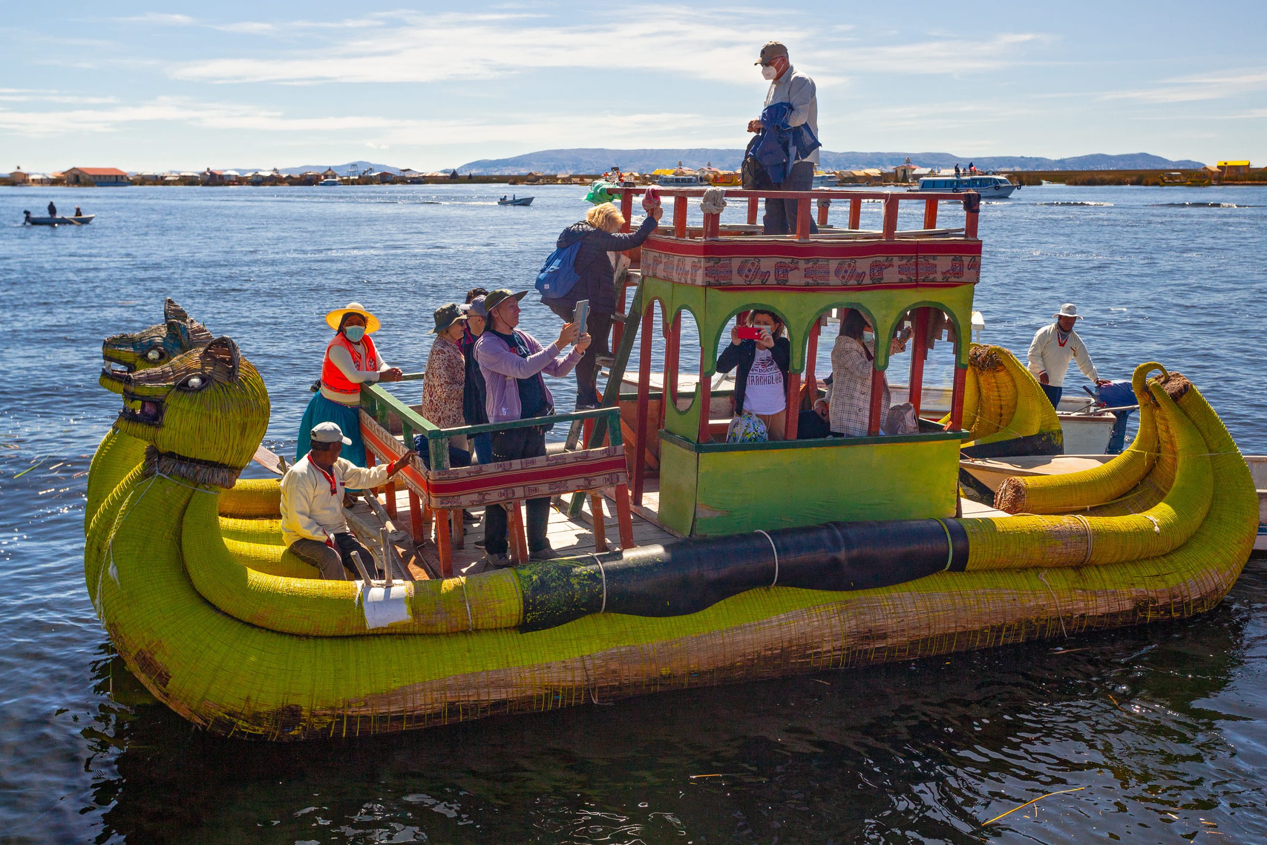 Paseo turístico en Lago Titicaca