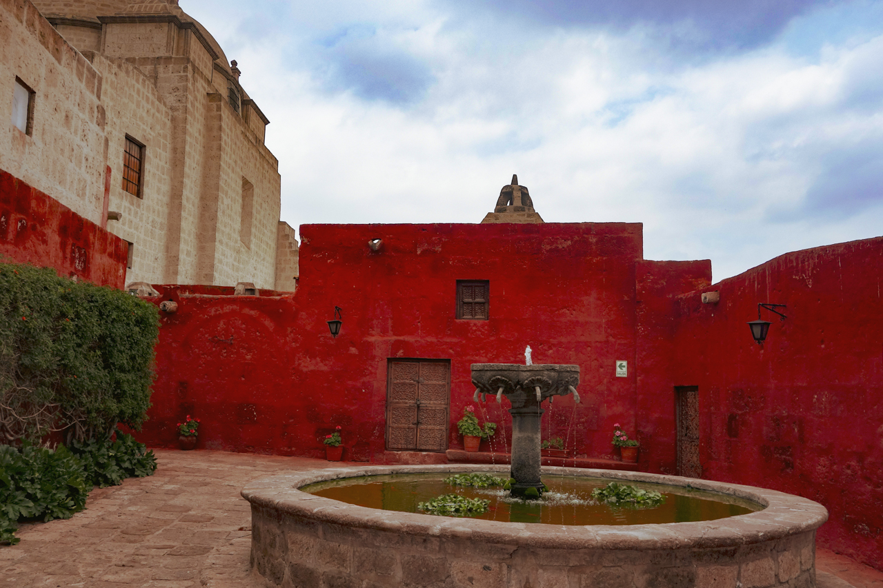 Pileta de Monasterio de Santa Catalina