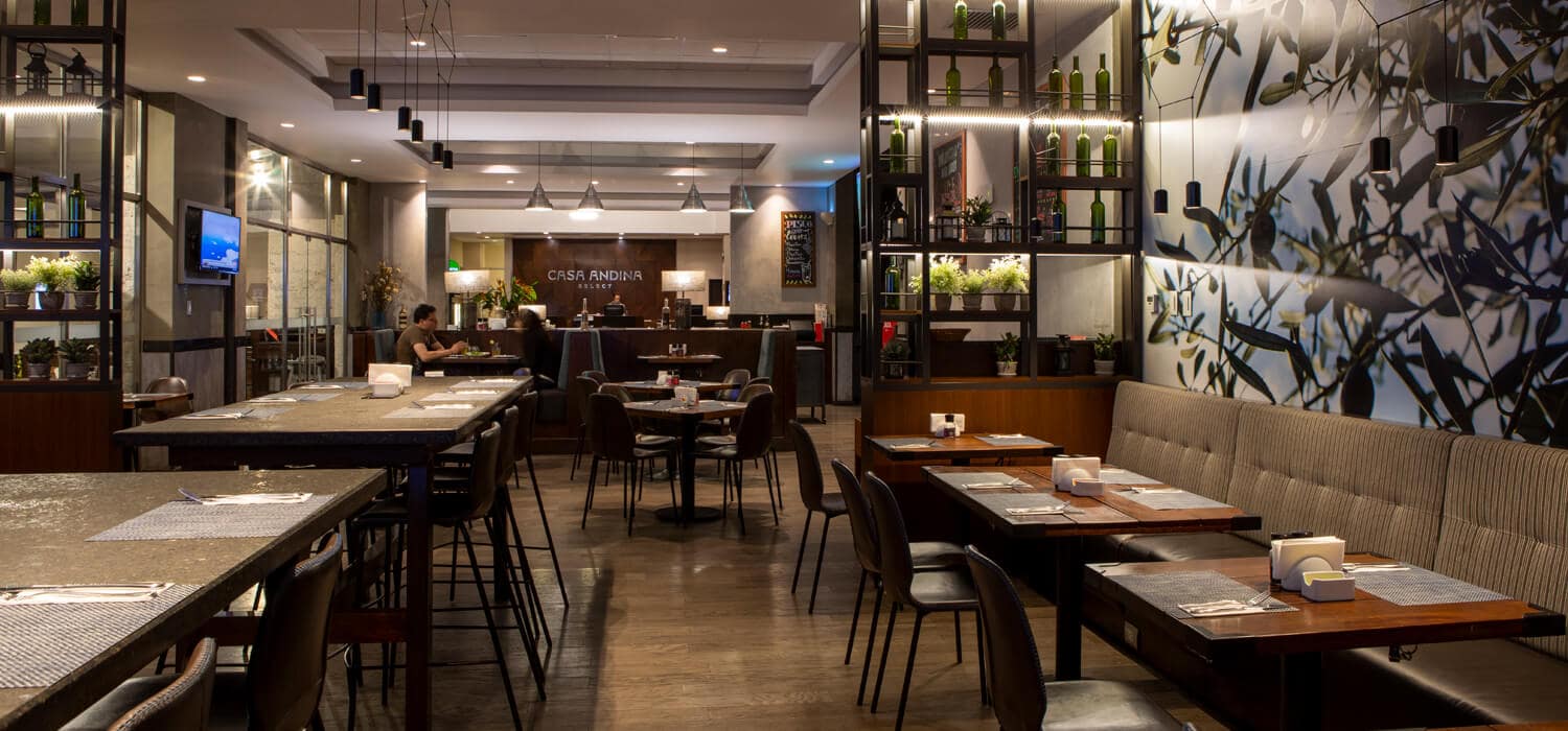 la plaza bar & grill tacna